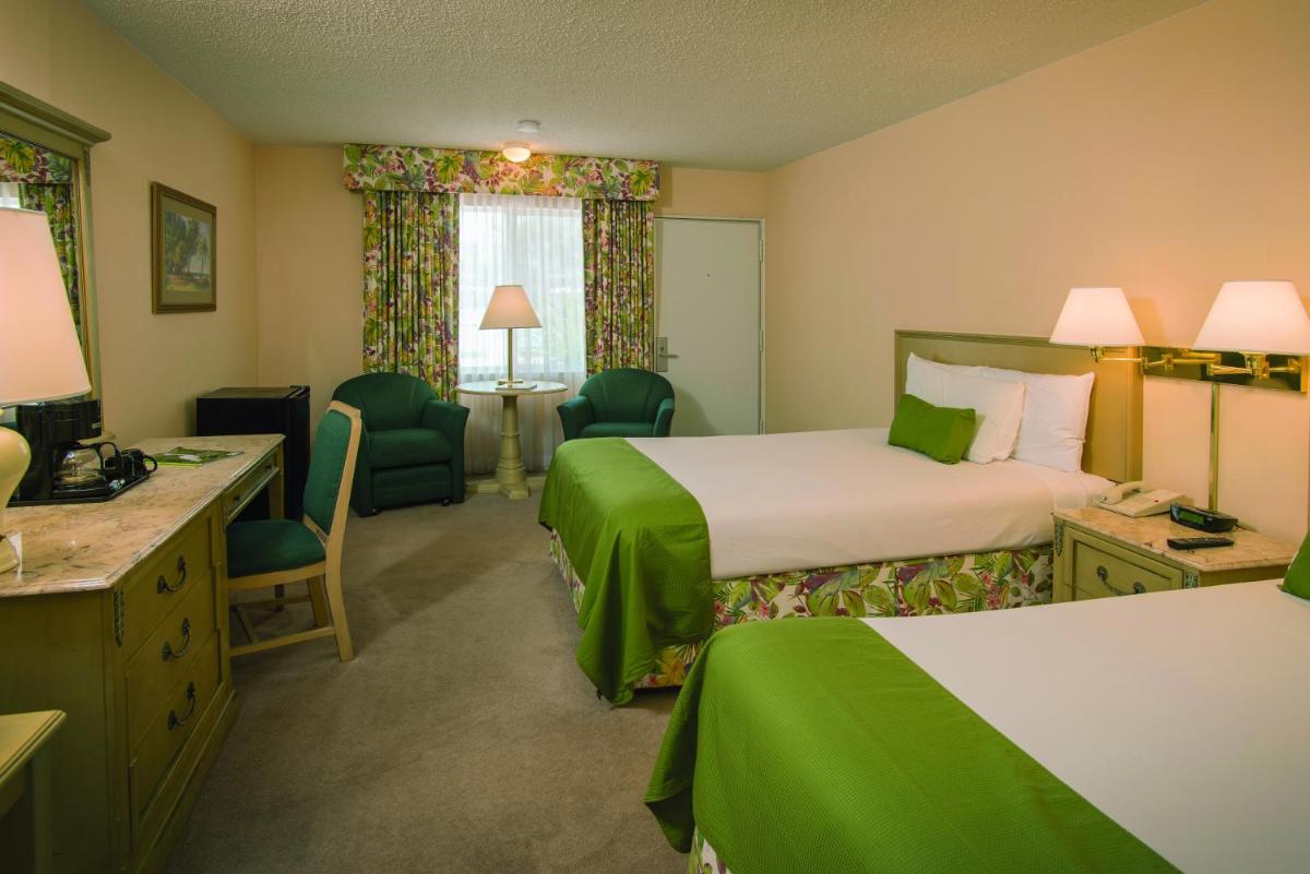Sandcastle Resort at Lido Beach - Housity