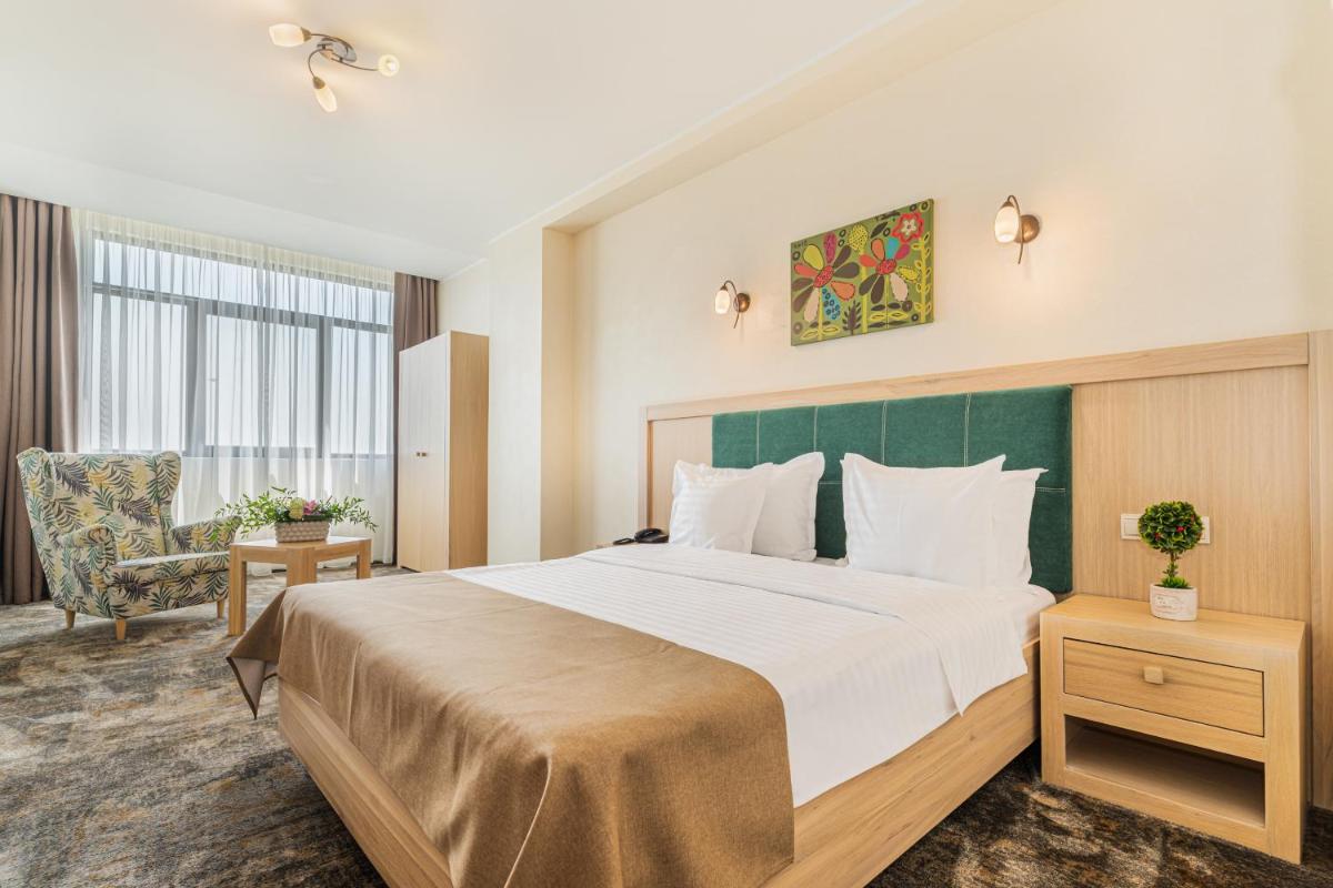 Faleza Hotel by Vega - Housity