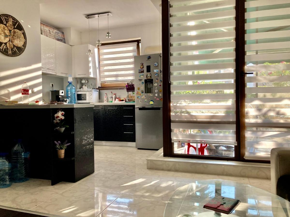 Marica Apartment - Housity