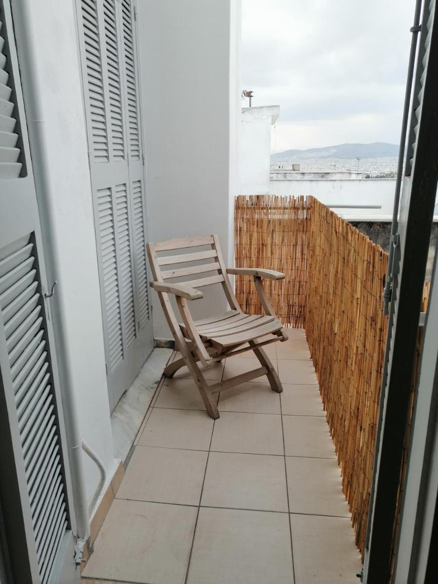Suitetrails - Nice Apartment in Athens 1