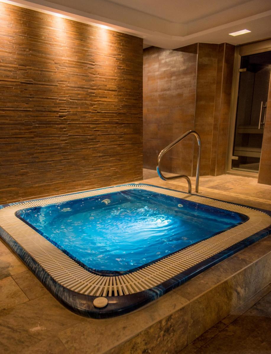 Imagen de la galería de Hotel Acacias Suites & Spa, en Lloret de Mar