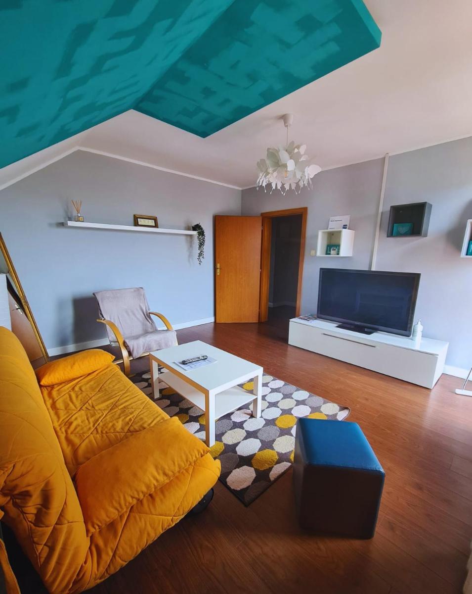 Nosen Apartment - Housity