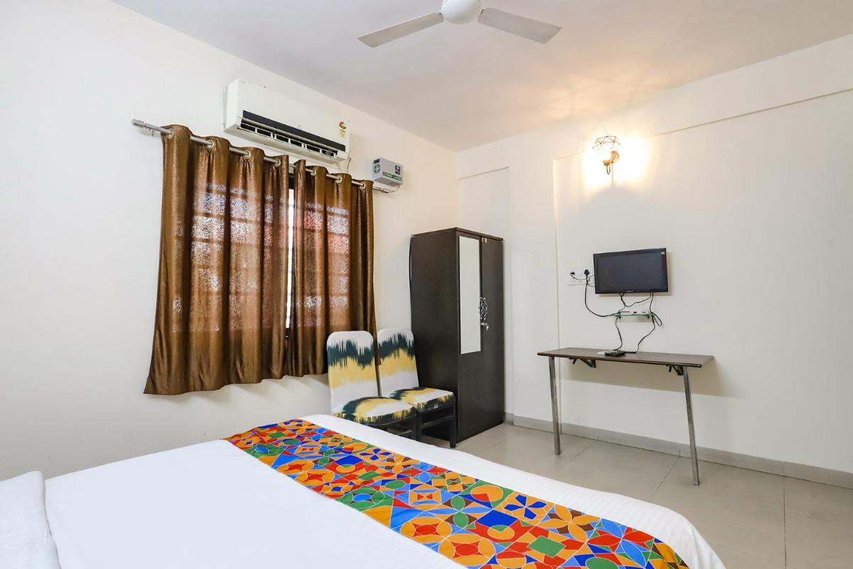 FabHotel SS House - Housity