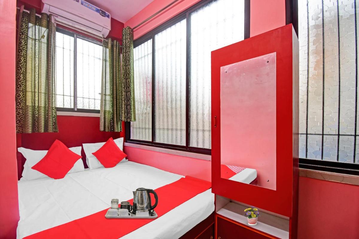 Flagship Kamalakanta Guest House Near Noapara Metro Station - Housity