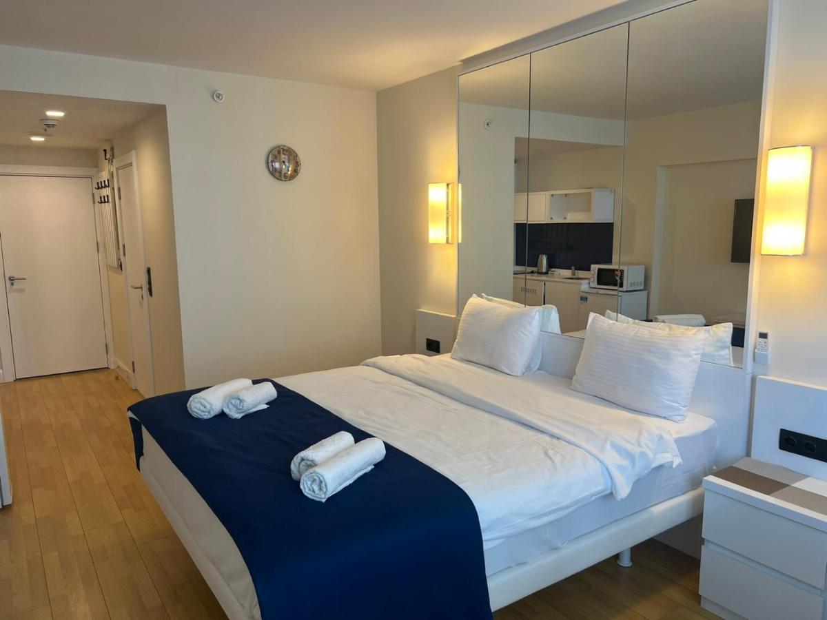 Sunny Resort Orbi City - Housity