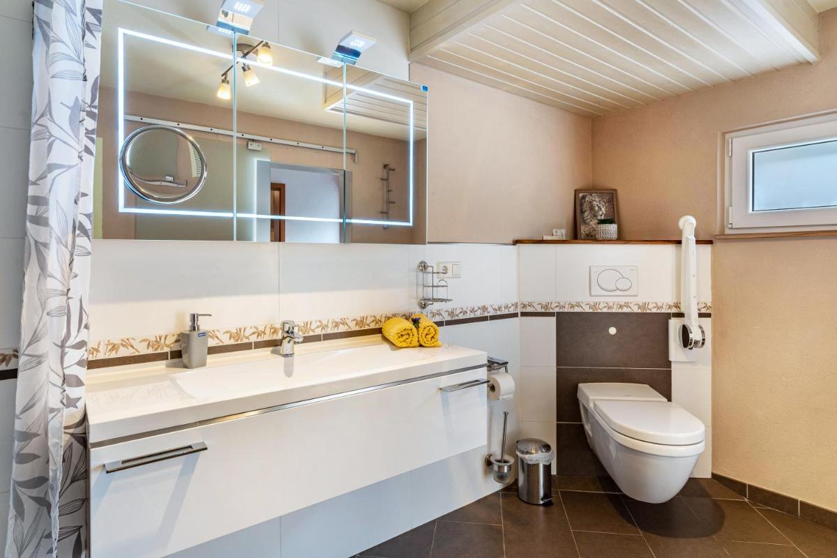 Ferienwohnung im Grünen - Housity