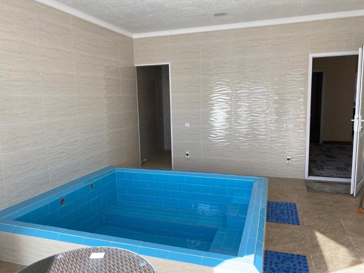 Raduga West Cottage 18 - Housity