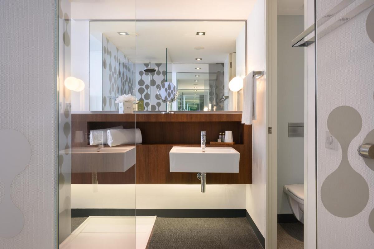 Uma casa de banho em Inspira Liberdade Boutique Hotel