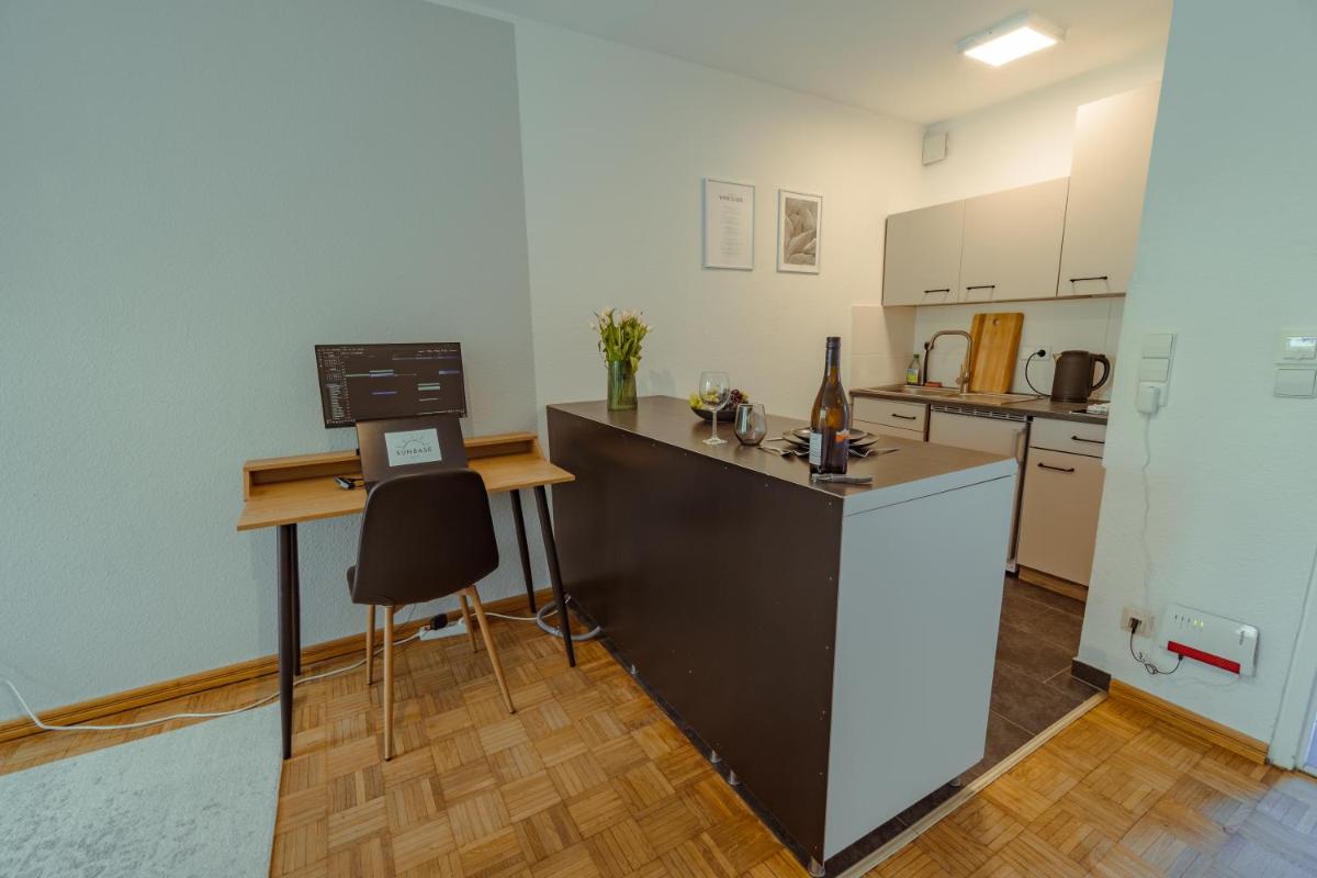 Studio Apartment mit Parkplatz - Housity