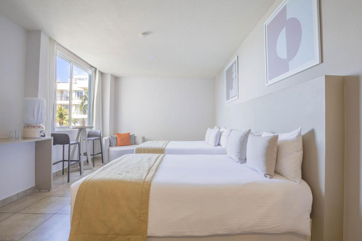 Ixchel Beach Hotel - Housity
