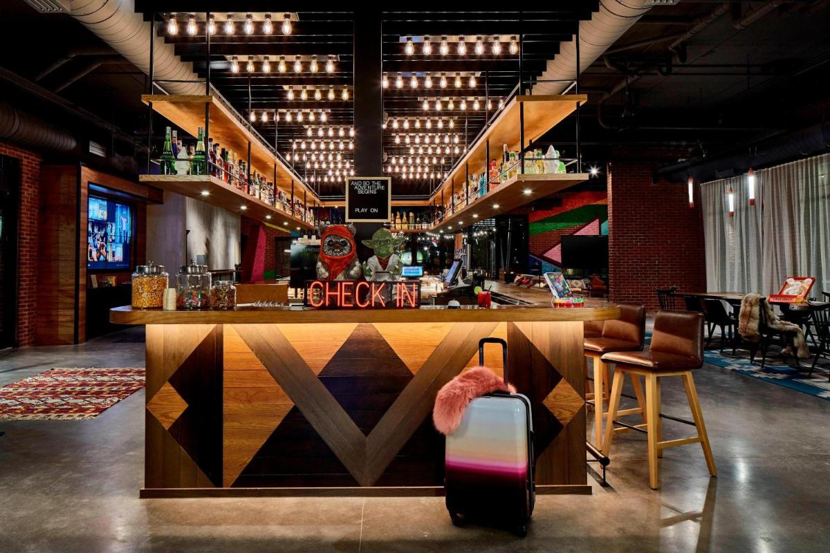 Moxy Chattanooga Downtown - Housity