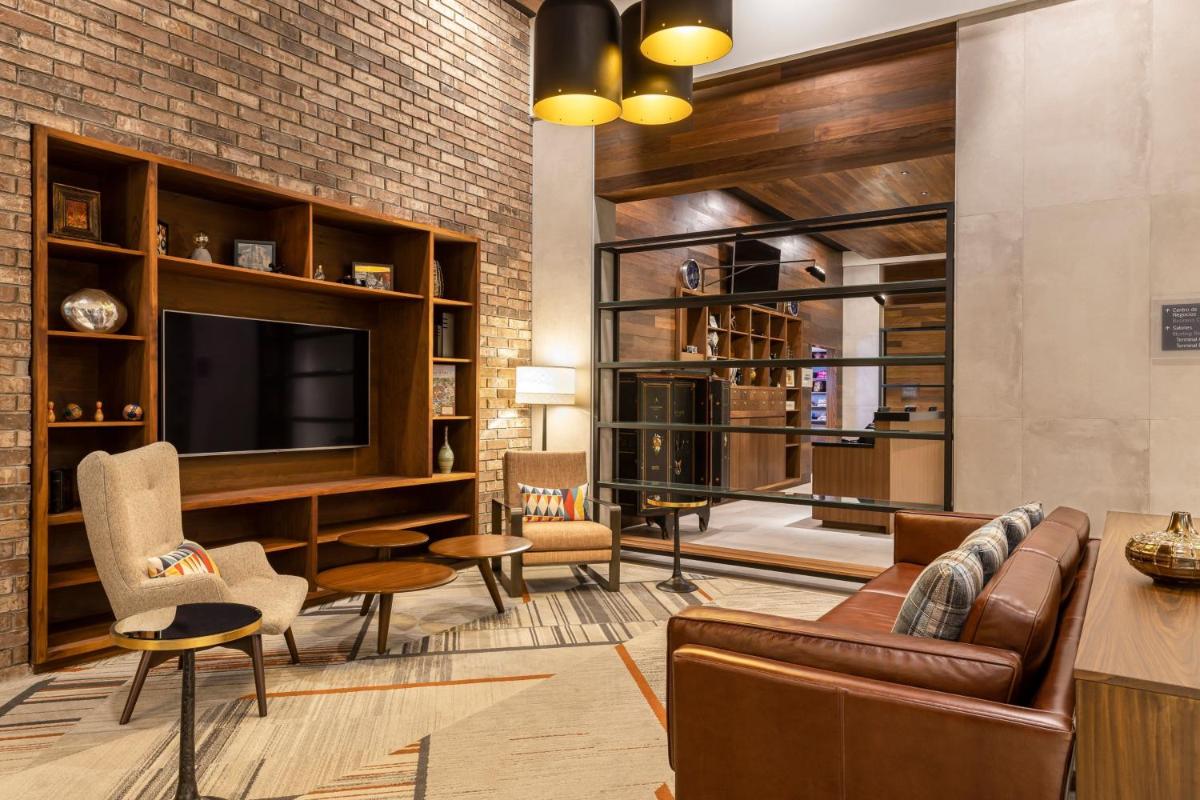 Four Points by Sheraton Monterrey Airport - Housity
