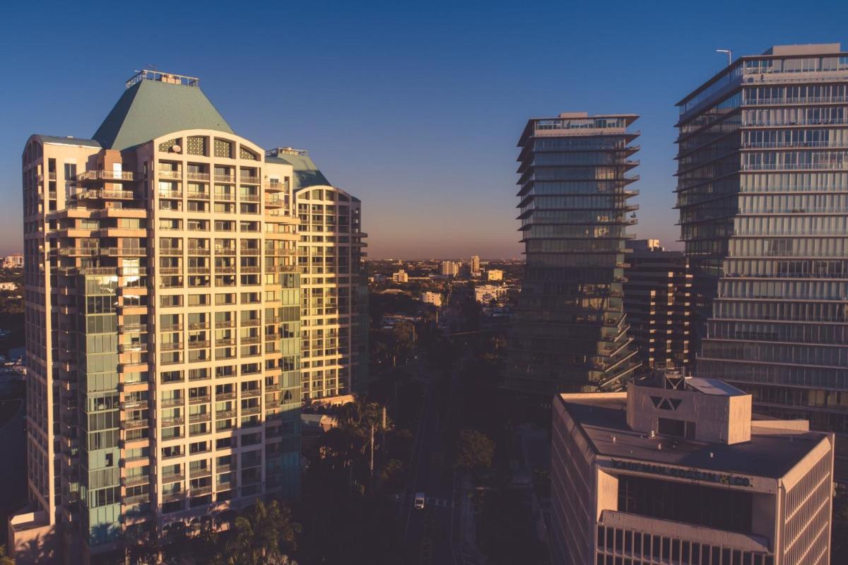 The Ritz-Carlton Coconut Grove, Miami - Housity