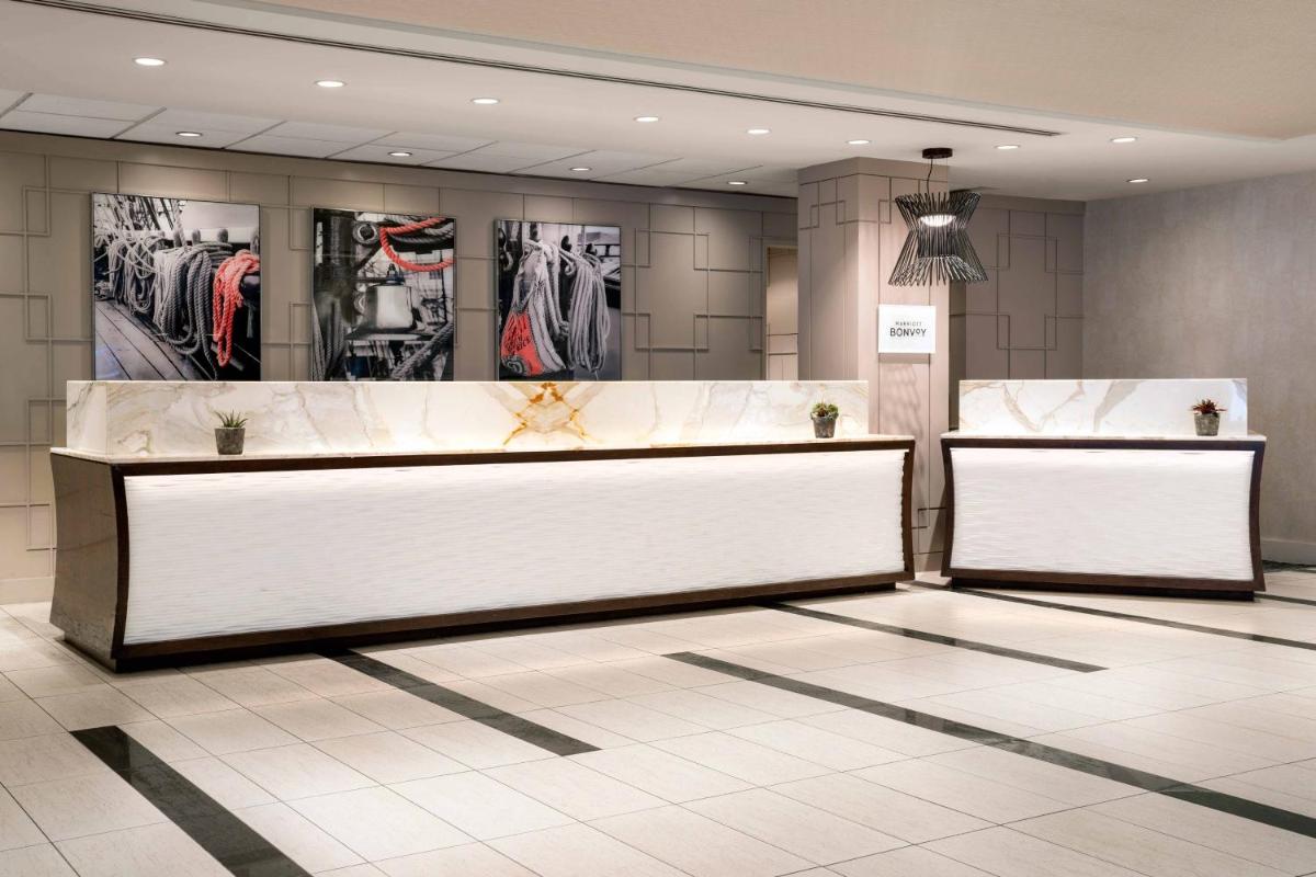 San Francisco Marriott Fisherman's Wharf - Housity