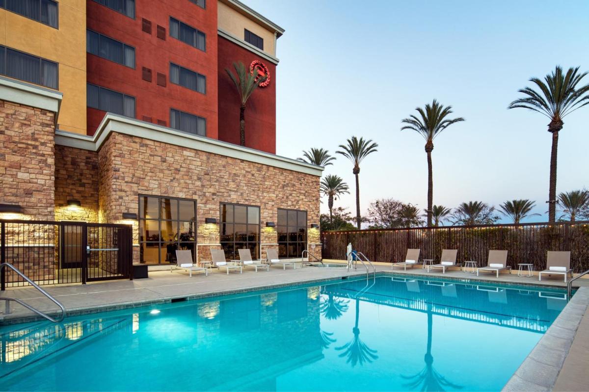 Sheraton Garden Grove-Anaheim South - Housity