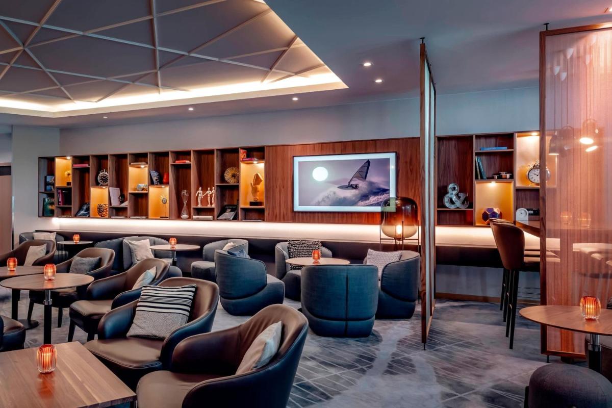 Zurich Marriott Hotel - Housity