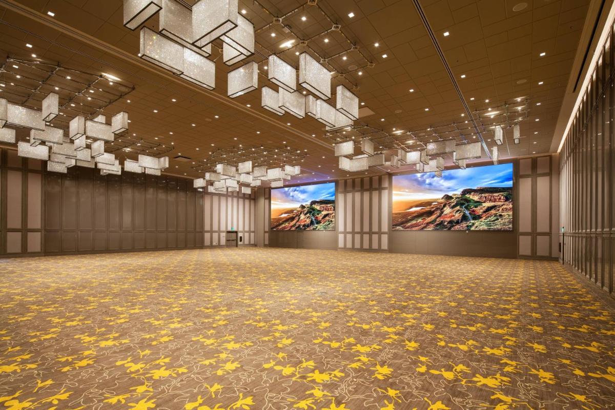 Sheraton Los Angeles San Gabriel - Housity