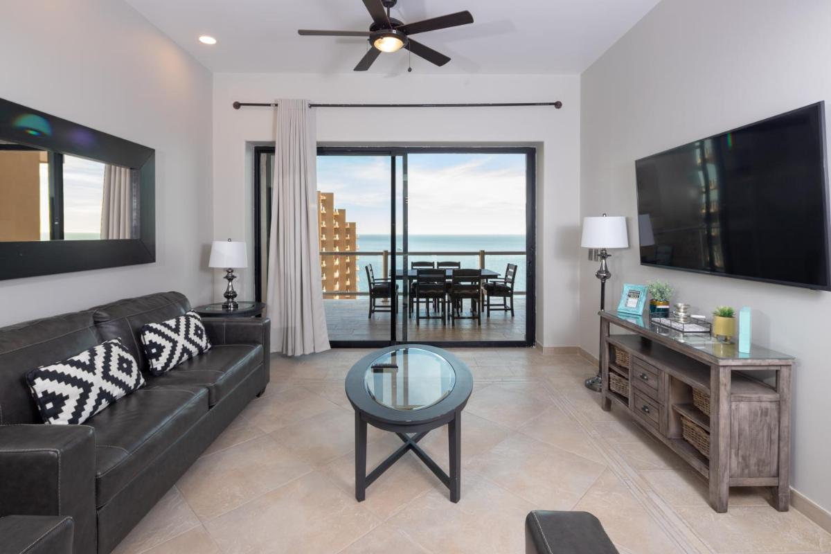 Luxury Oceanview Condo - Las Palomas - Pool, Golf, Sandy Beach ! - Hizvo