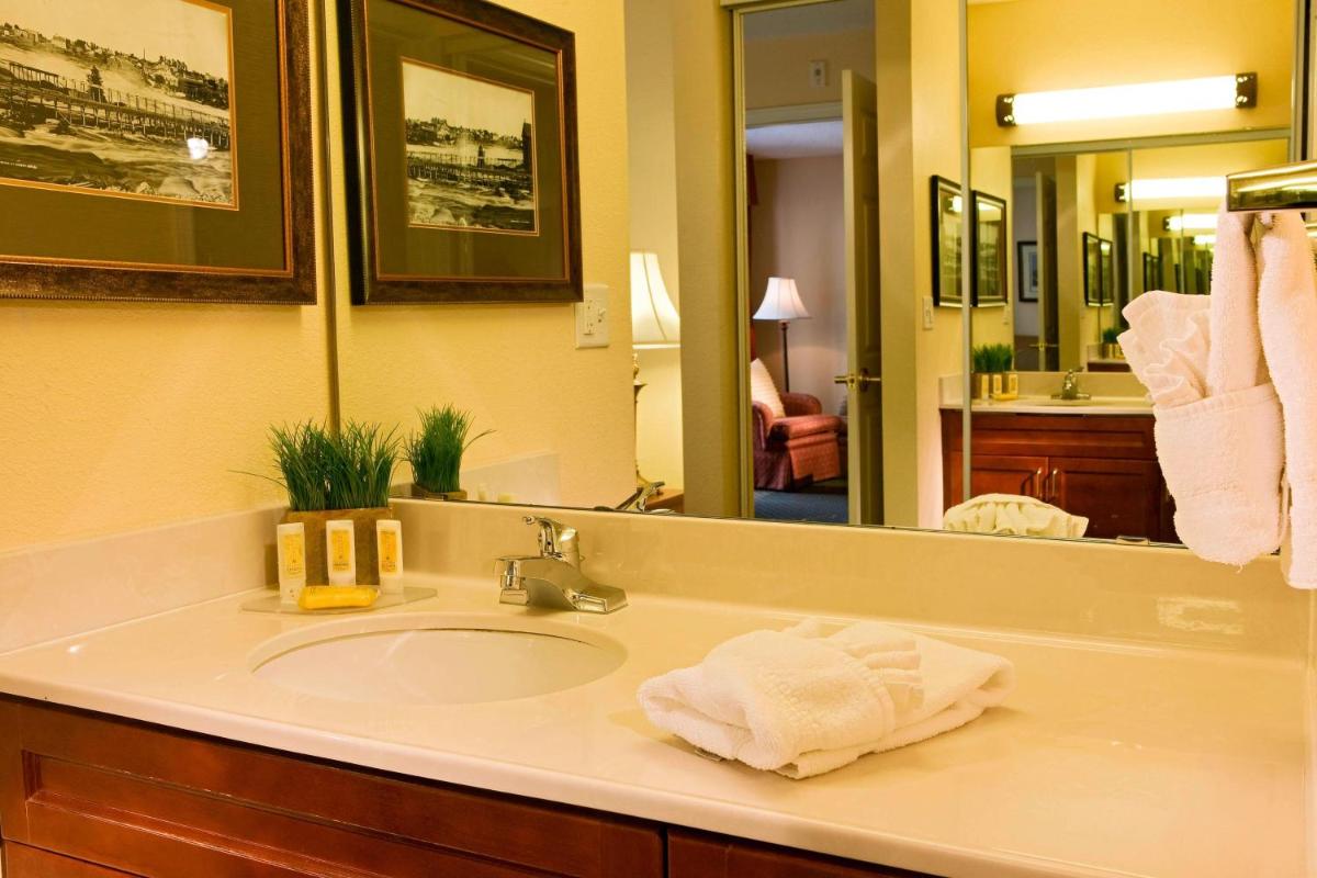 Residence Inn Minneapolis Eden Prairie - Housity