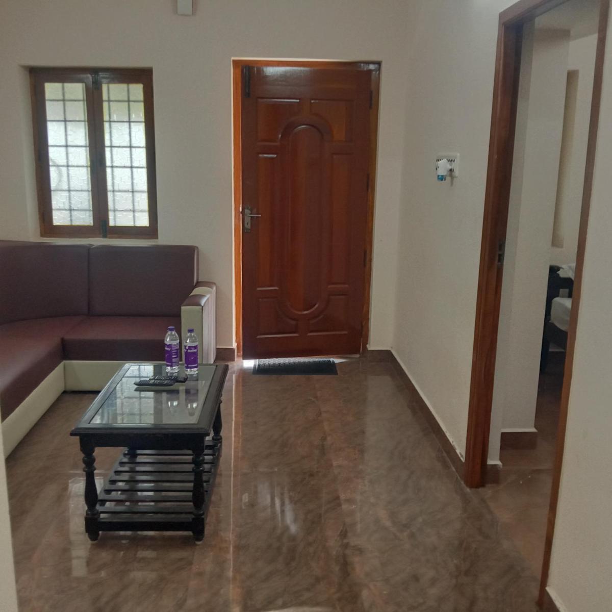Briggo Service Apartment - Housity