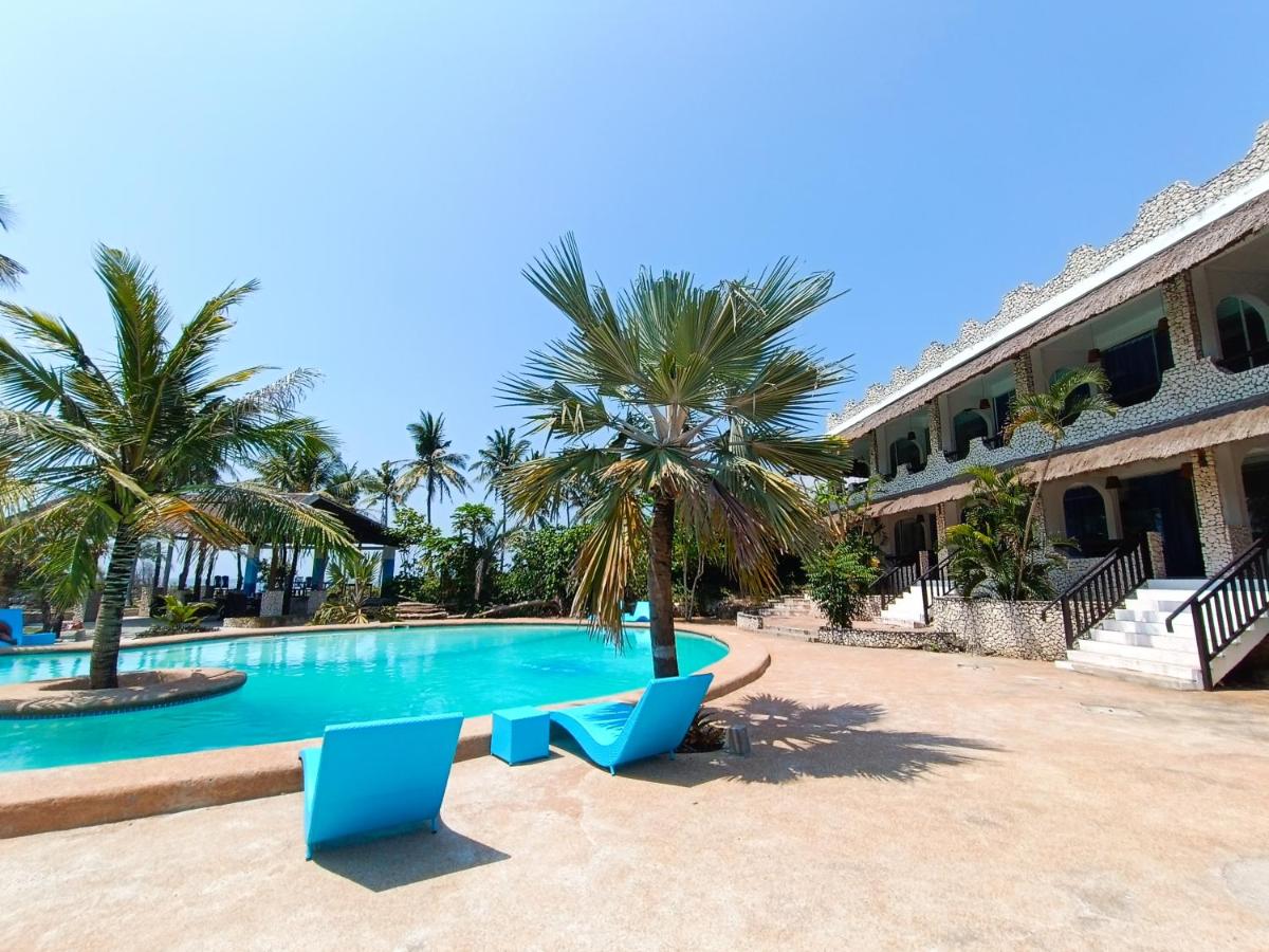 Suitetrails - The Wild Orchid Resort - Moalboal