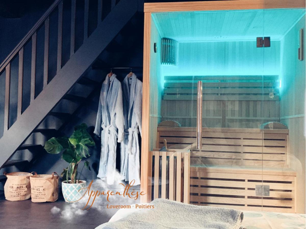 Apparenthèse Love Room Jacuzzi Sauna - Housity