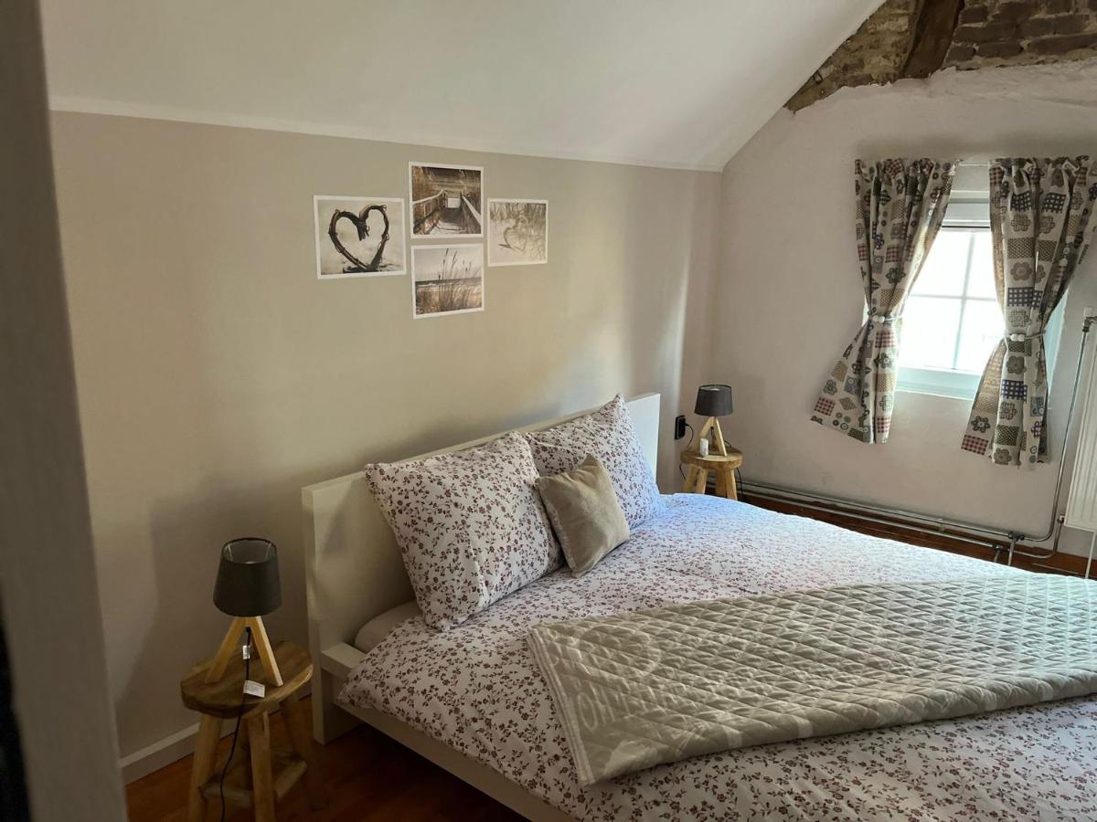 RL Guesthouses - Housity