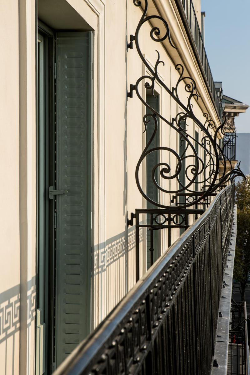 Balcon ou terrasse dans l'établissement Fauchon l'Hôtel Paris