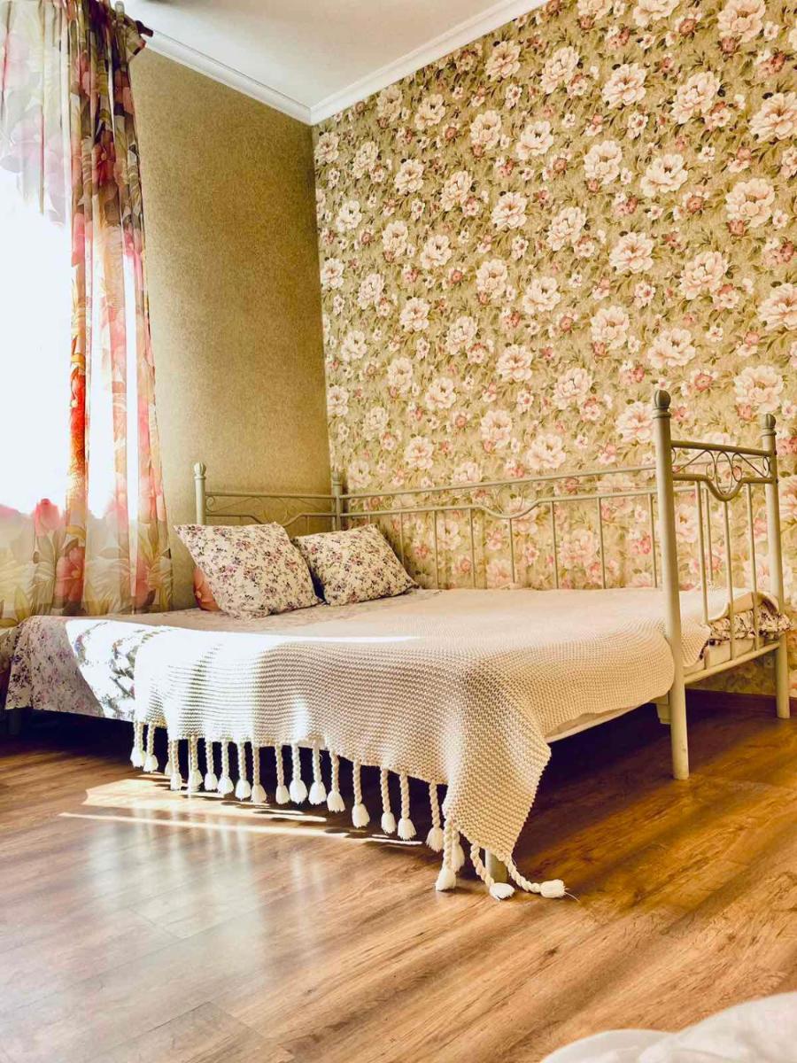 В самому центрі в тихому дворіку Вул Вірменська - Housity