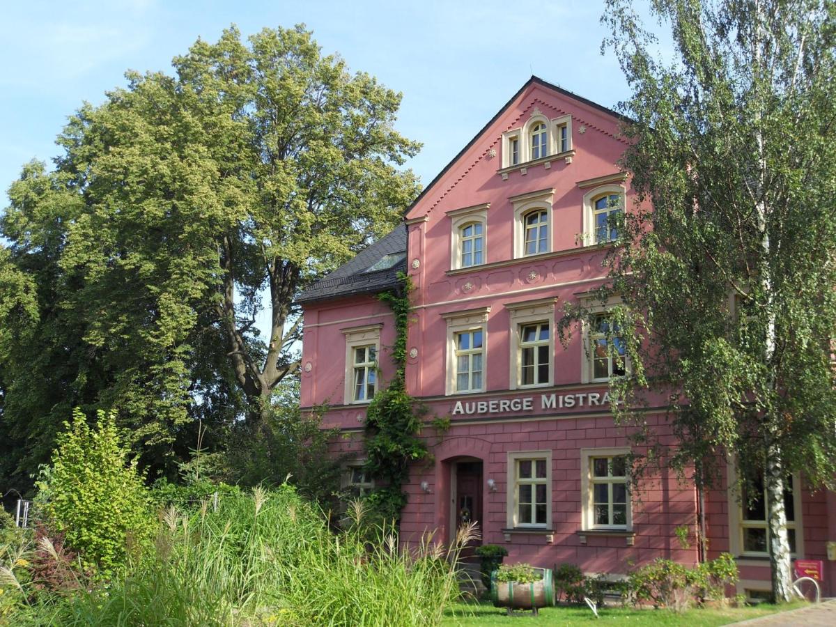Wein-Hotel Auberge Mistral - Housity
