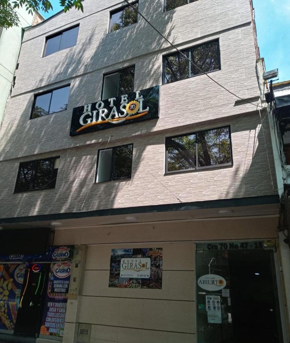 HOTEL GIRASOL 70 - Housity
