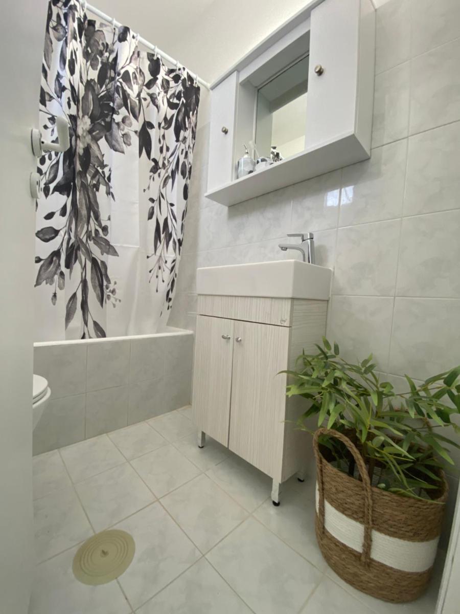 Noufaro rooftop-sea view apartment - Housity