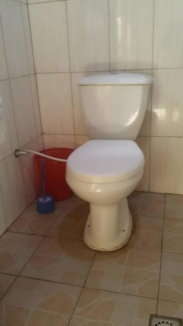 EmmysRoomies Suites - Housity