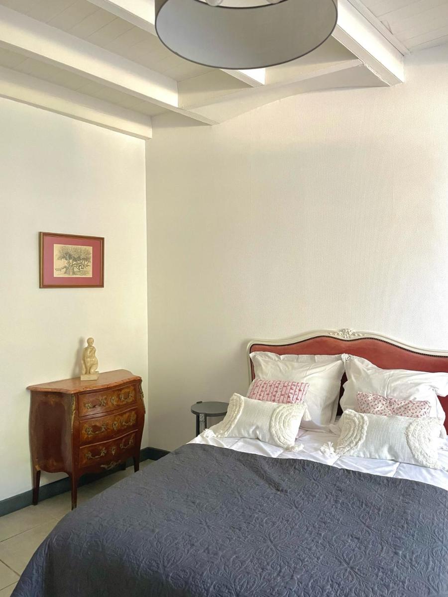Chez Sarah - LA PIVOINE - Housity