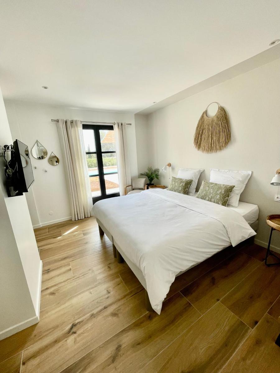 AU COIN DES LUQUETTES - Housity