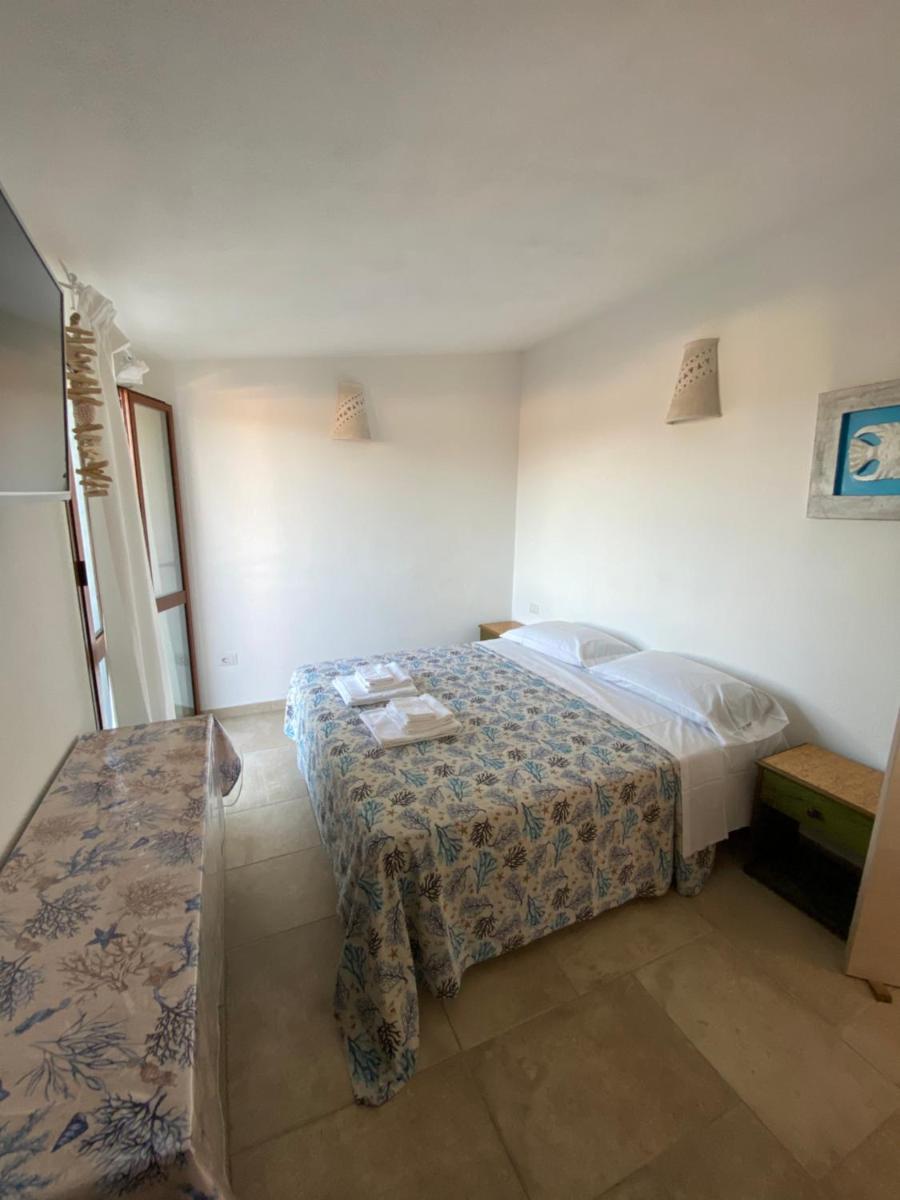 Villa Chiocciolina- Sea view apartment for couples and families - Housity