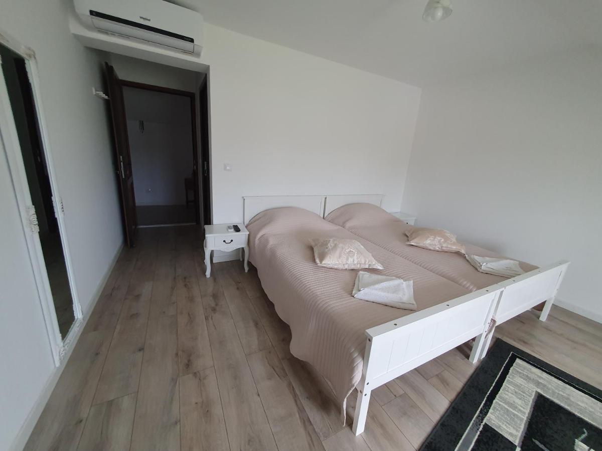 Casa Laura - Housity