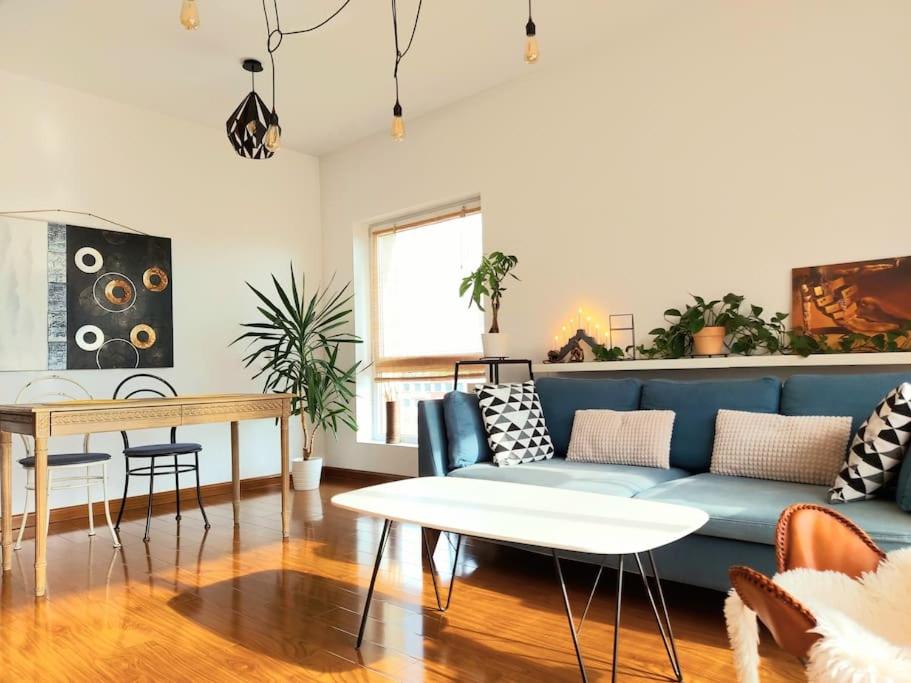Cosy Boutique 61 sqm Apartment - Private Parking - Ten Blocks Residence - Housity