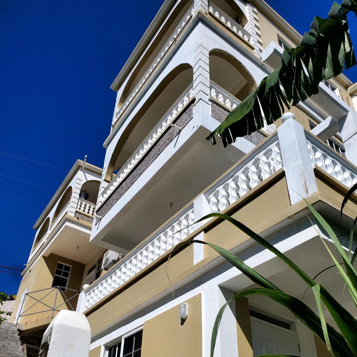 mountain view apartment 1 - Housity