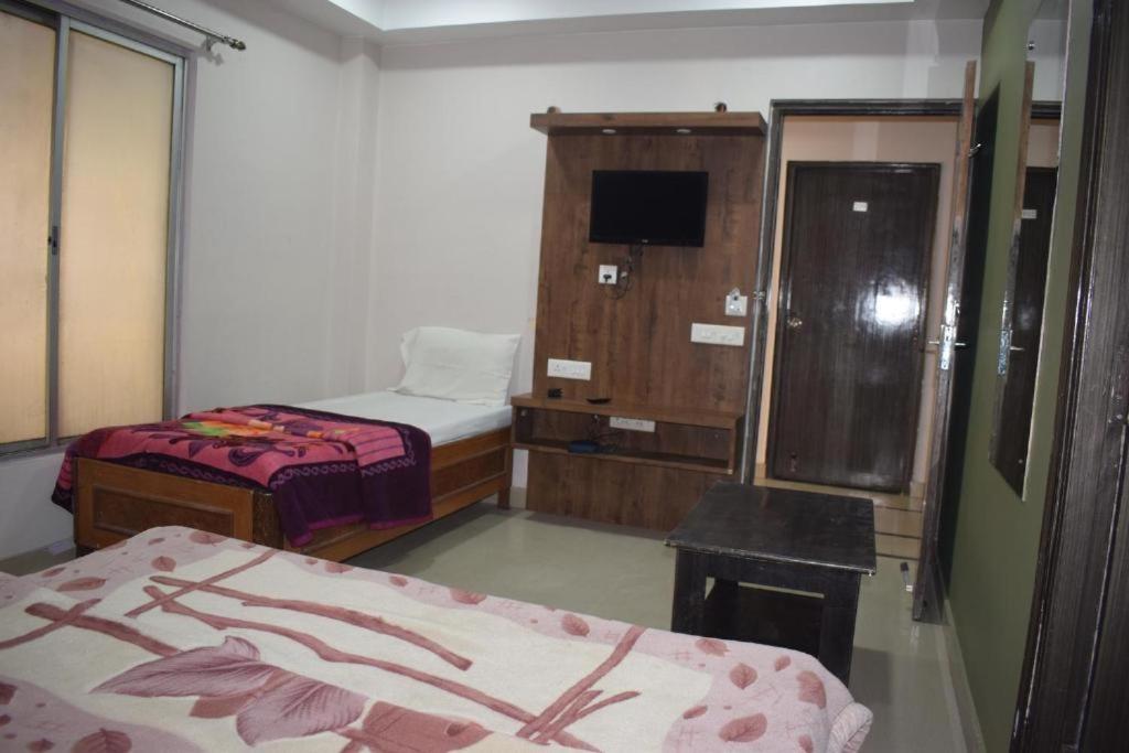 Hotel Sai Palace - Housity