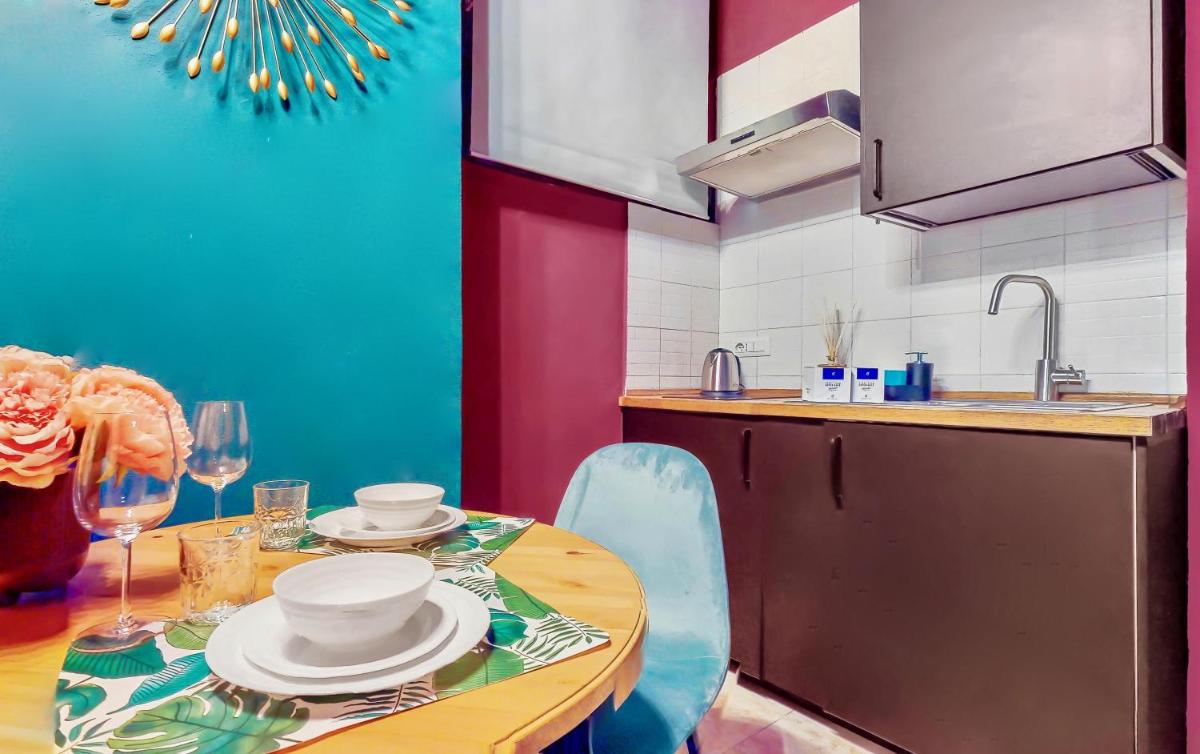 Colosseum Charme Apartments - Housity