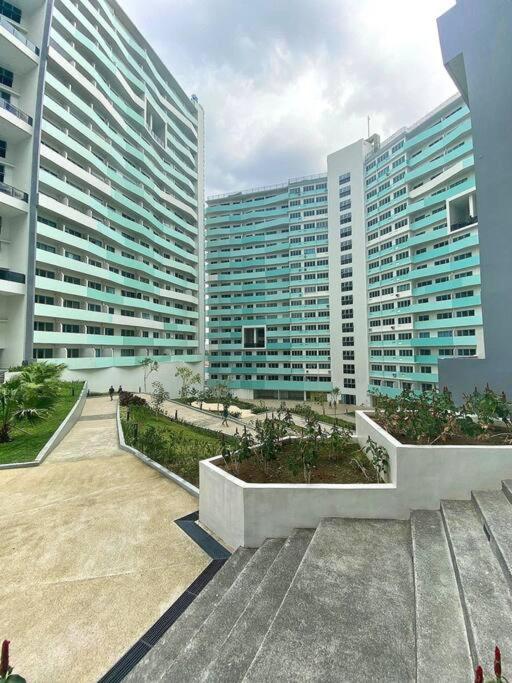 JC Staycation Manila - Housity