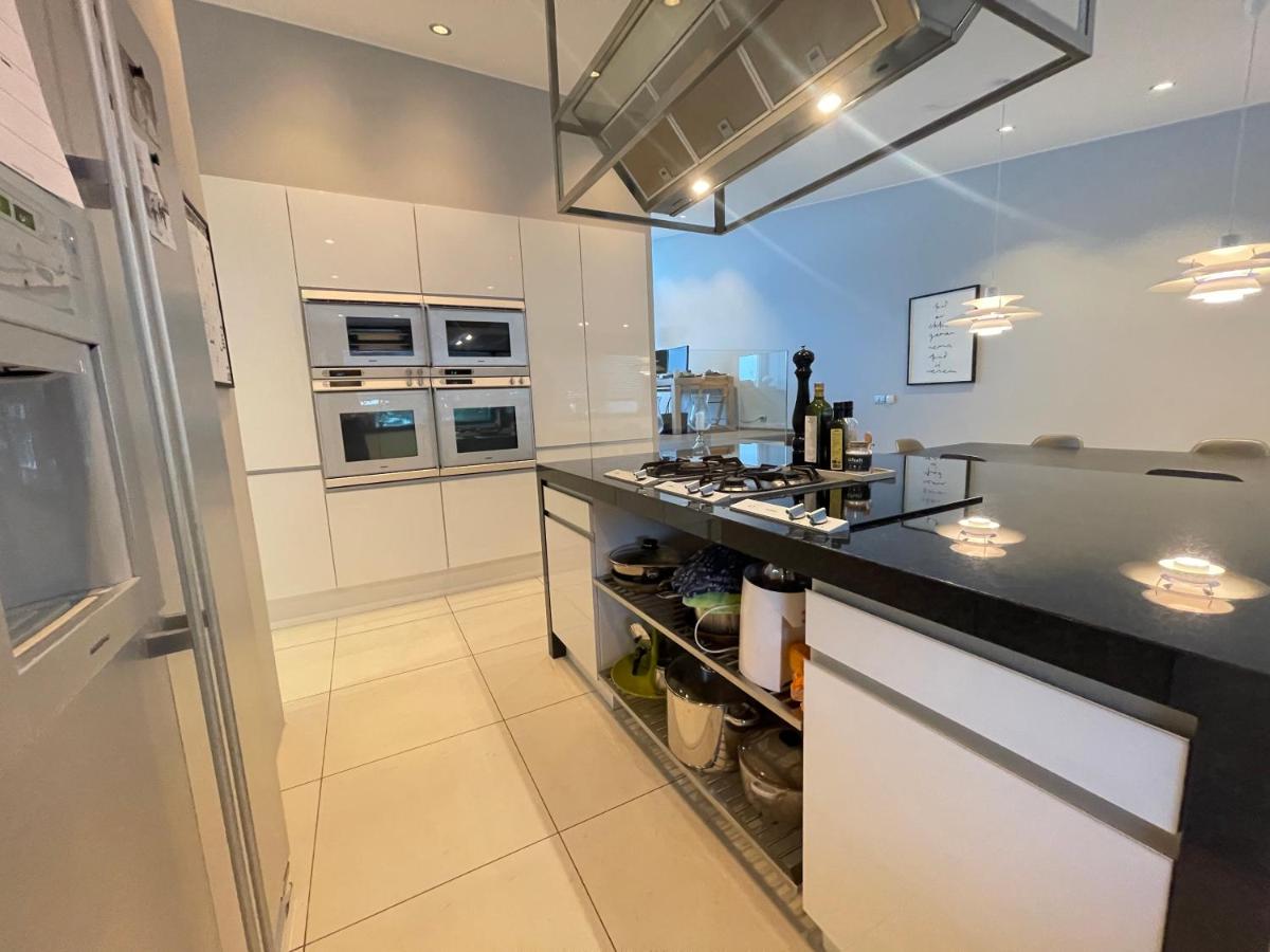 Modern family friendly house centrally located in Reykjavik - Housity