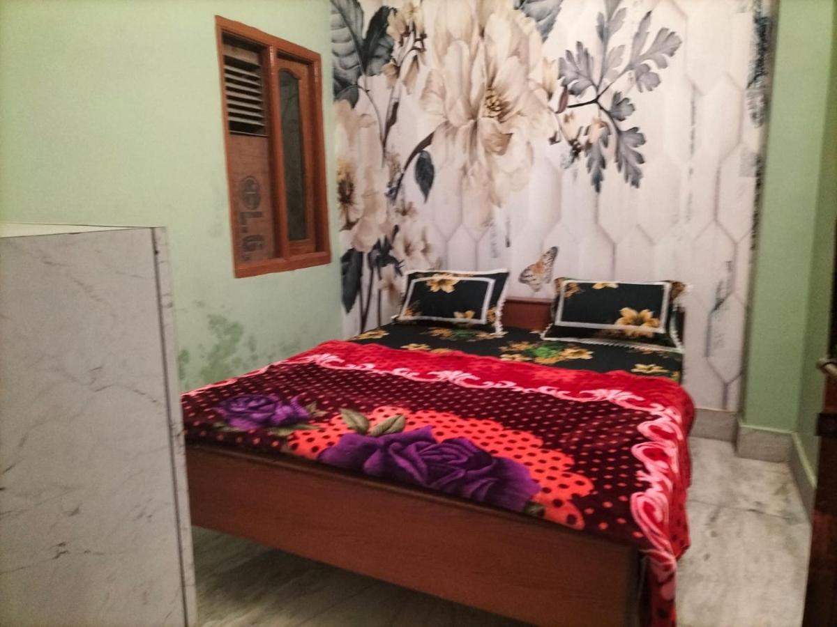 Hotel Bluemoon auraiya - Housity