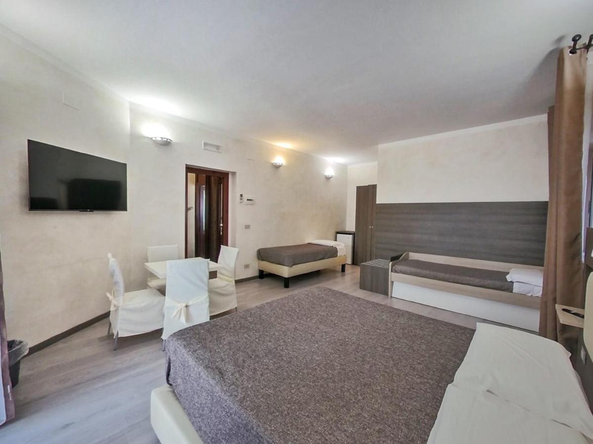 Kunesias B&B - Housity