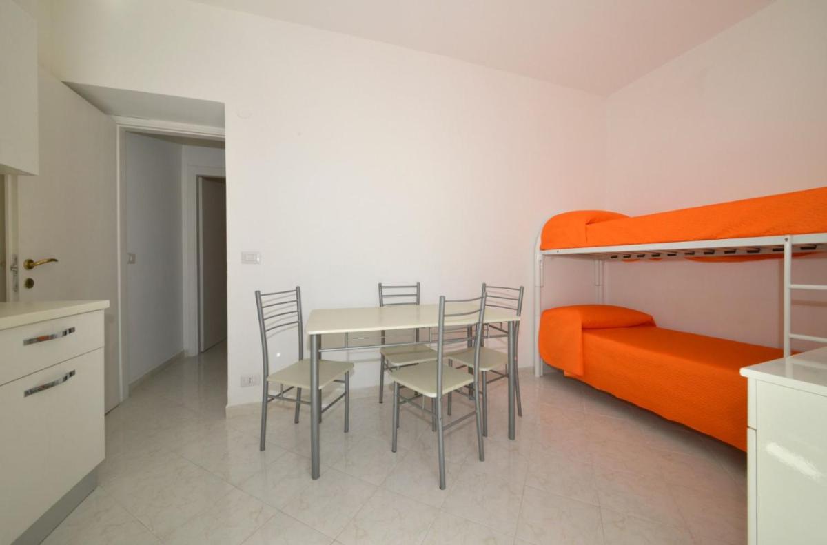 Civico 52 Ricci Rooms - Housity