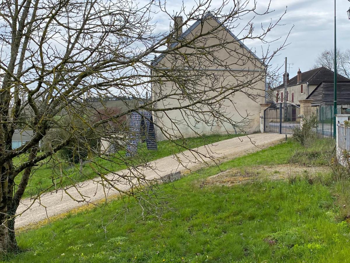 Studio Chez Mongery - Housity