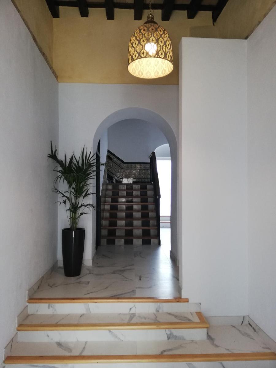 CASA PALACIO CABALLEROS 7 con Parking - Housity