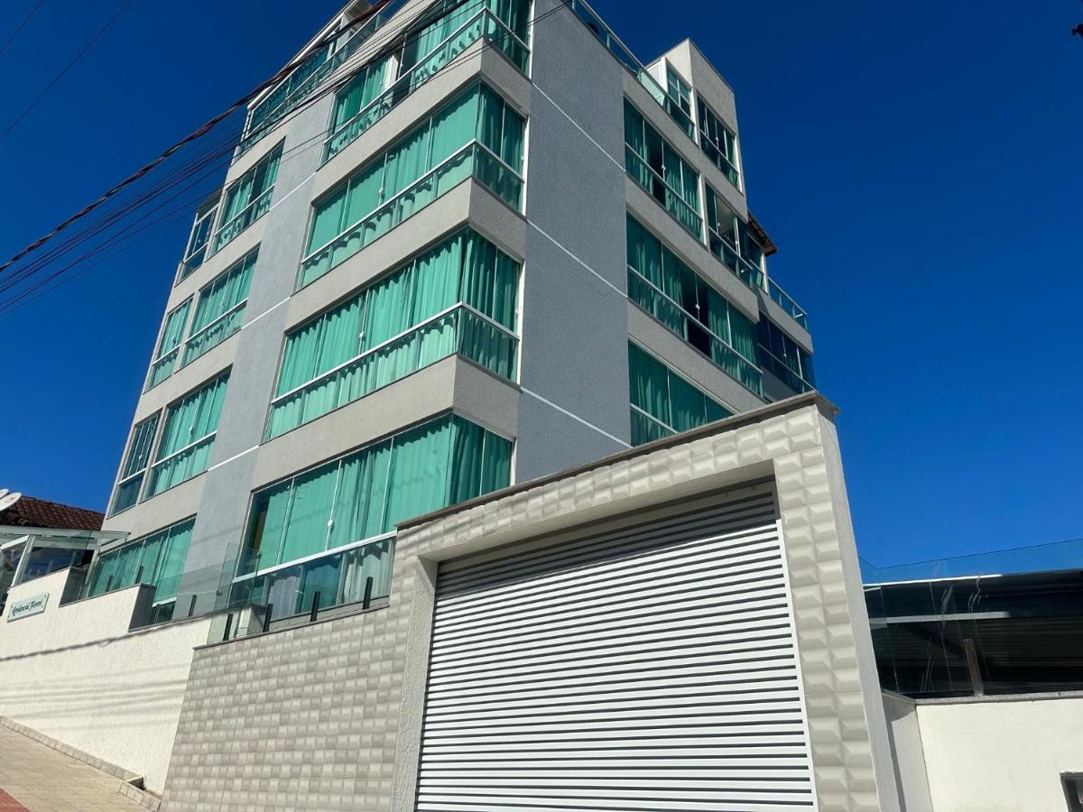 Apartamento Iriri Vista para o Mar - Housity