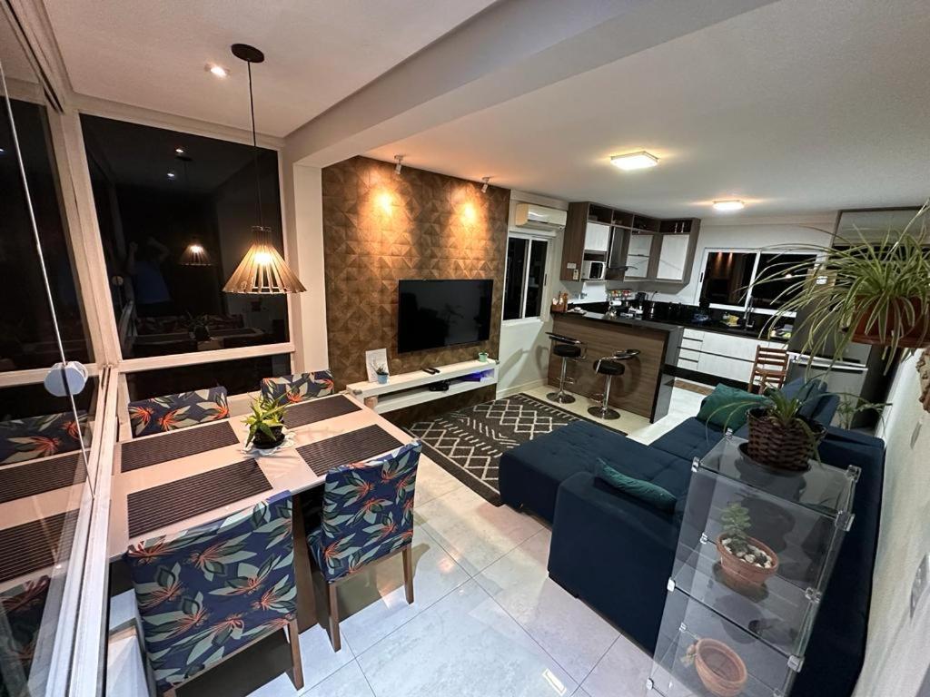 Charming Home 2 min. from Barigui Park - Housity